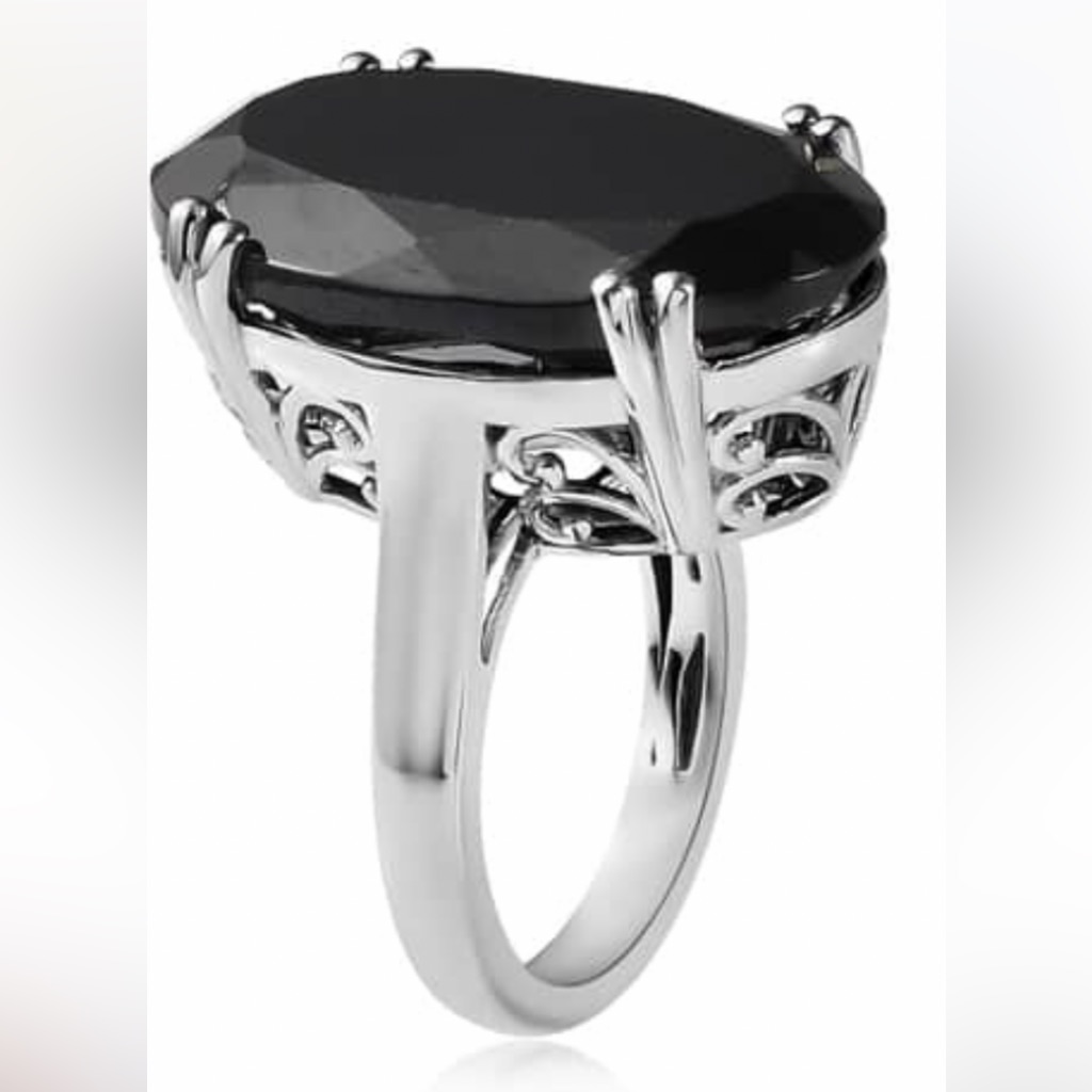 Beautiful Faceted Oval Black Spinel Solitaire Ring 925 Platinum Plated Sterling 149$